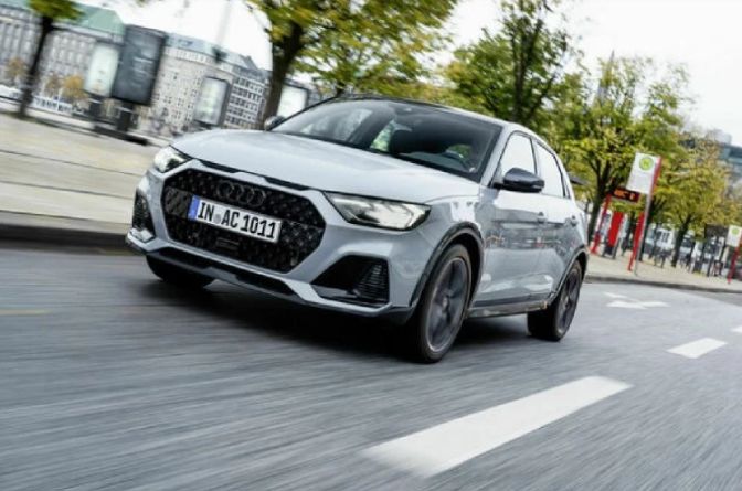 Audi A1 • 2022 • 44,100 km 1