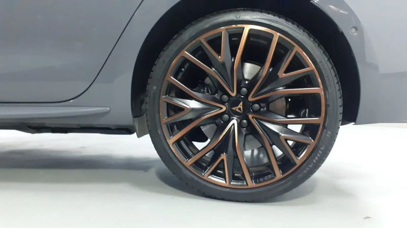 Seat Leon • 2020 • 35,651 km 5