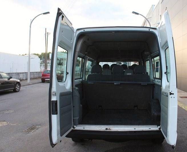 Ford Transit • 2011 • 170,000 km 2