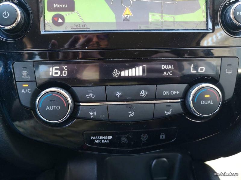 Nissan Qashqai • 2015 • 140,000 km 3