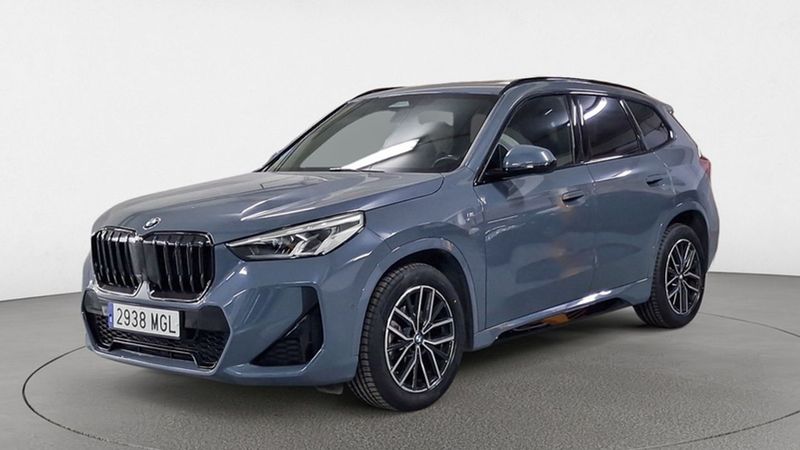 BMW X1 • 2023 • 49,021 km 1