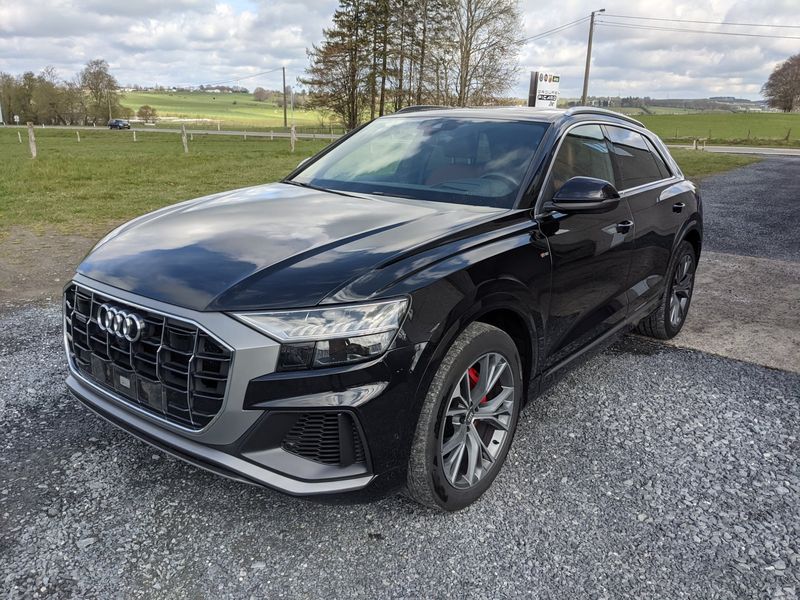 Audi Q8 • 2019 • 216,000 km 3