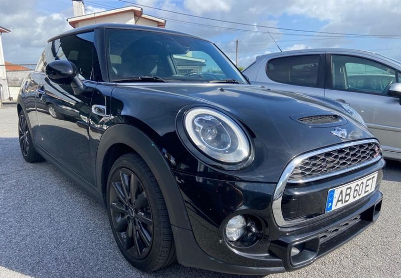 MINI Cooper • 2017 • 50,000 km 2