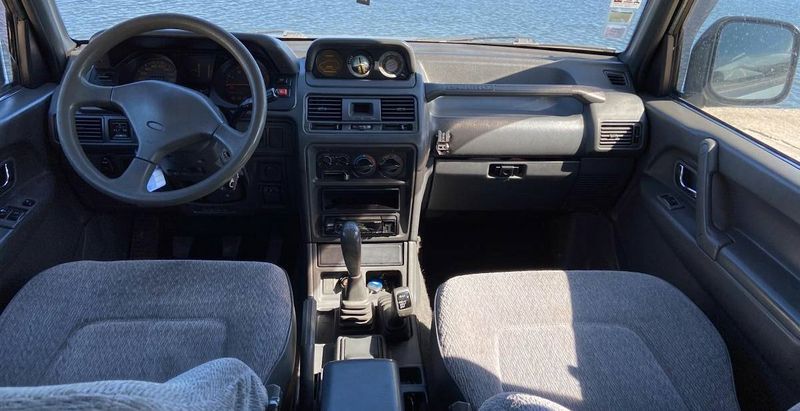 Mitsubishi Pajero • 1995 • 200,000 km 4