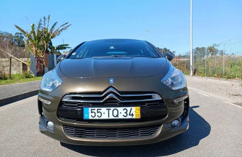 Citroën DS5 • 2013 • 205,875 km 1