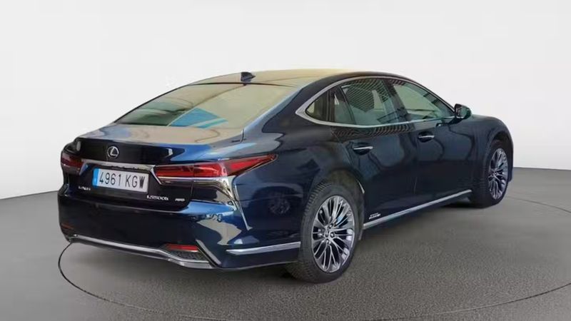 Lexus LS • 2018 • 102,493 km 5