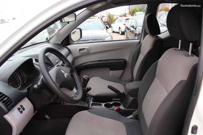 Mitsubishi L200 • 2013 • 140,000 km 6