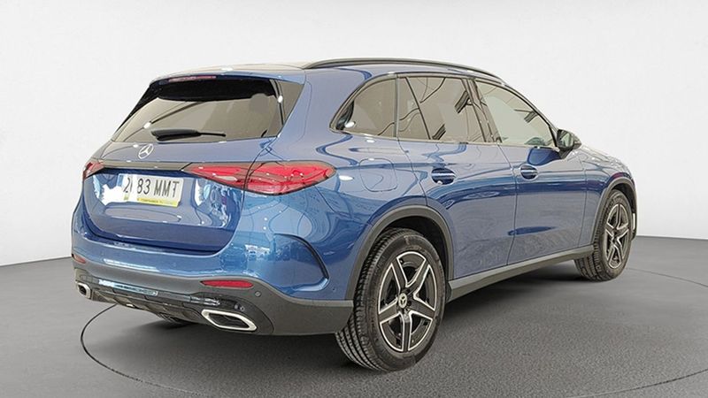 Mercedes-Benz GLC • 2023 • 11,750 km 4