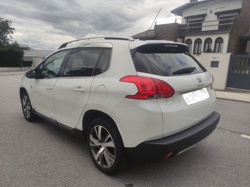 Peugeot 2008 • 2016 • 118,800 km 2