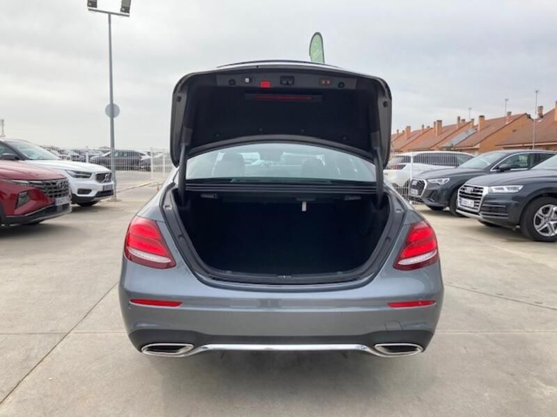 Mercedes-Benz E-Class • 2020 • 30,038 km 14