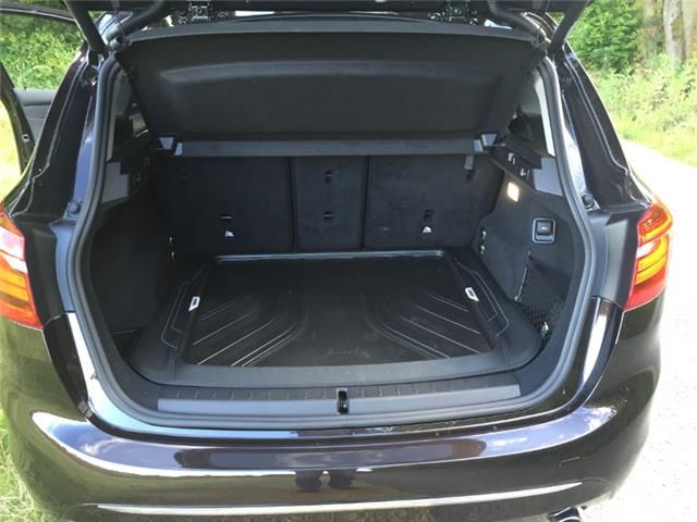 BMW 2 Series • 2016 • 98,800 km 5