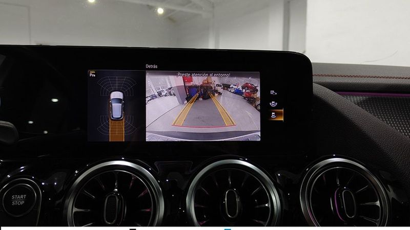 Mercedes-Benz GLA • 2022 • 61,519 km 6