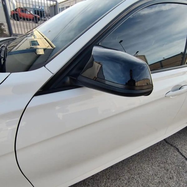 BMW 328i • 2013 • 115,500 km 13