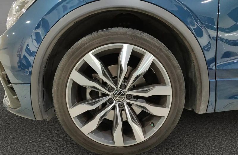 Volkswagen Tiguan • 2023 • 48,591 km 15