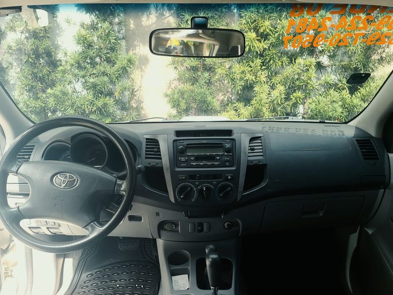 Toyota Hilux • 2008 • 0 km 2