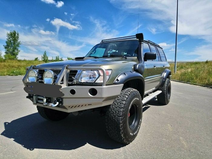 Nissan Patrol GR • 1999 • 252,000 km 1