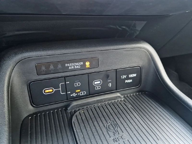 Hyundai Kona • 2024 • 4,000 km 2