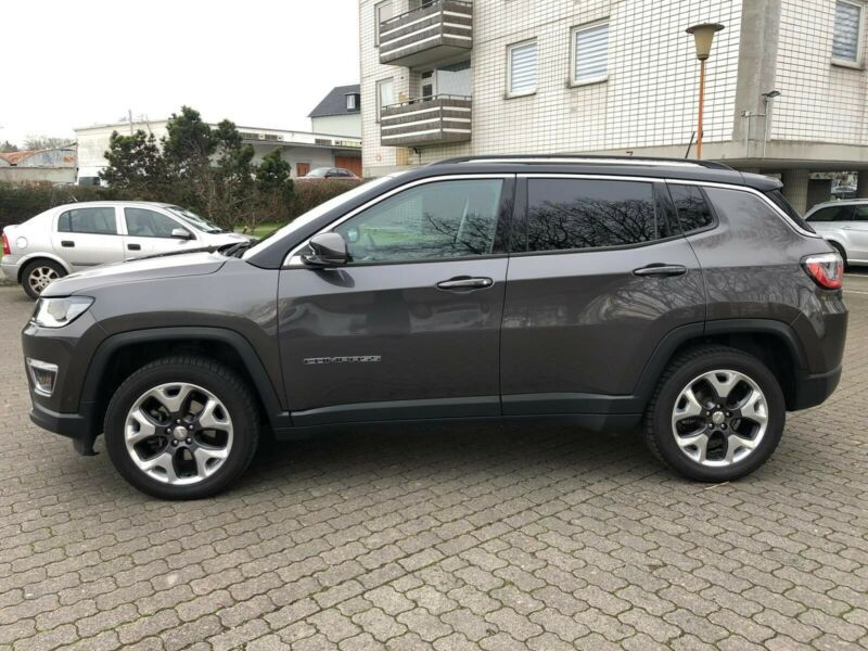 Jeep Compass • 2018 • 104,664 km 7