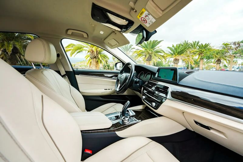 BMW 520D • 2017 • 115,000 km 8