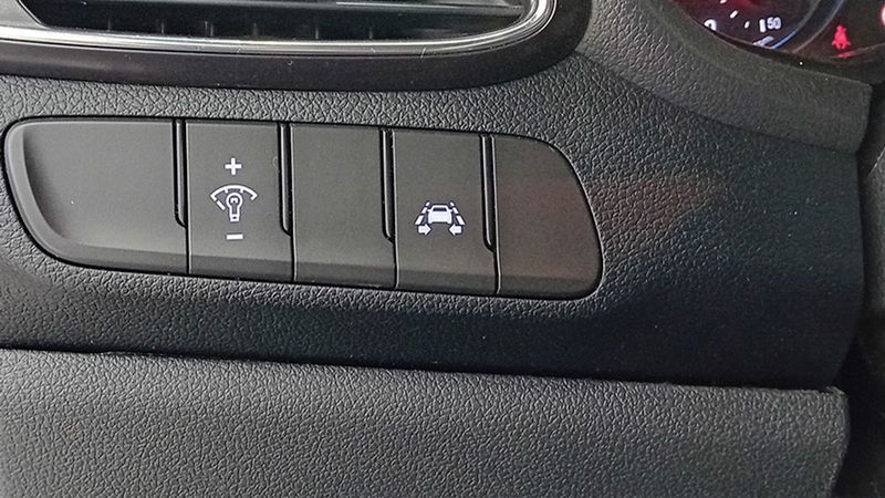 Hyundai i30 • 2018 • 40,710 km 30