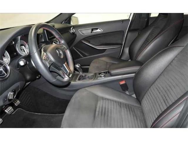 Mercedes-Benz A-Class • 2014 • 169,000 km 5