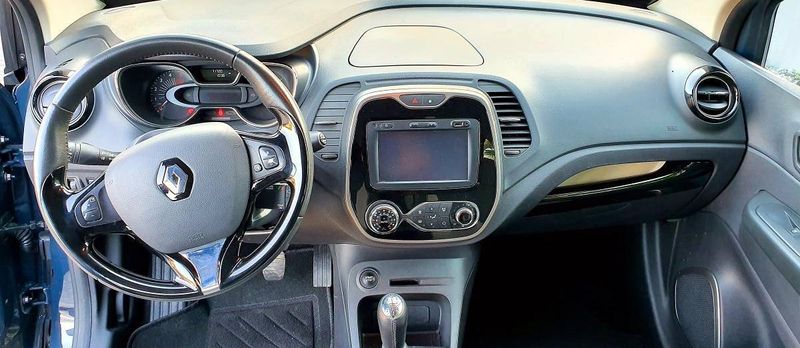 Renault Captur • 2016 • 70,000 km 4