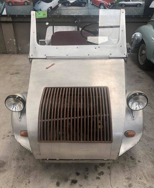 Volvo 760 • 1980 • 4,999 km 3