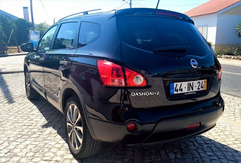 Nissan Qashqai +2 • 2009 • 200,000 km 3
