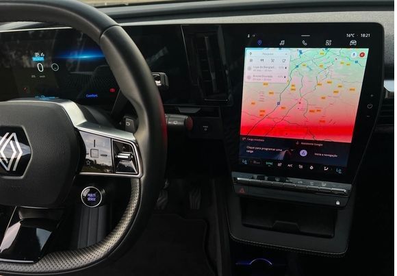 Renault Mégane • 2023 • 16,000 km 23