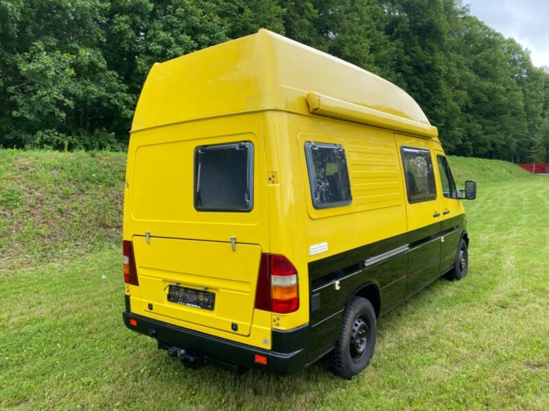 Mercedes-Benz Sprinter • 1998 • 164,154 km 5