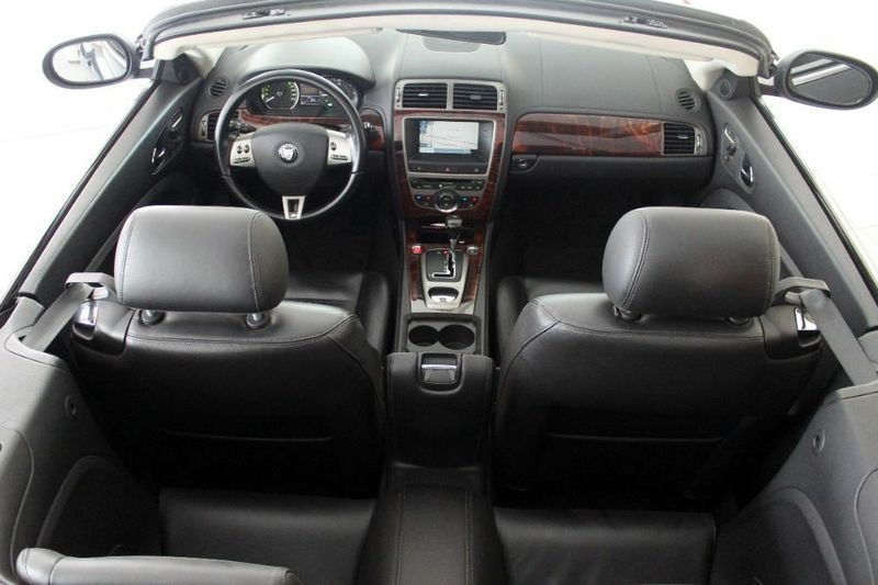 Jaguar XK • 2007 • 81,000 km 1