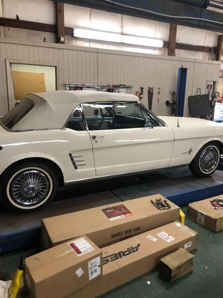 Ford Mustang • 1966 • 106,000 km 9