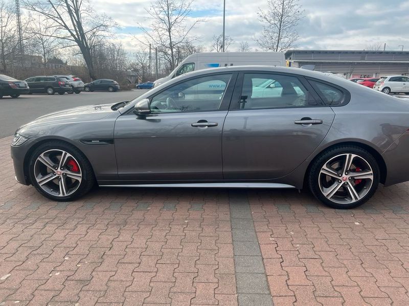 Jaguar XF • 2015 • 120,000 km 5