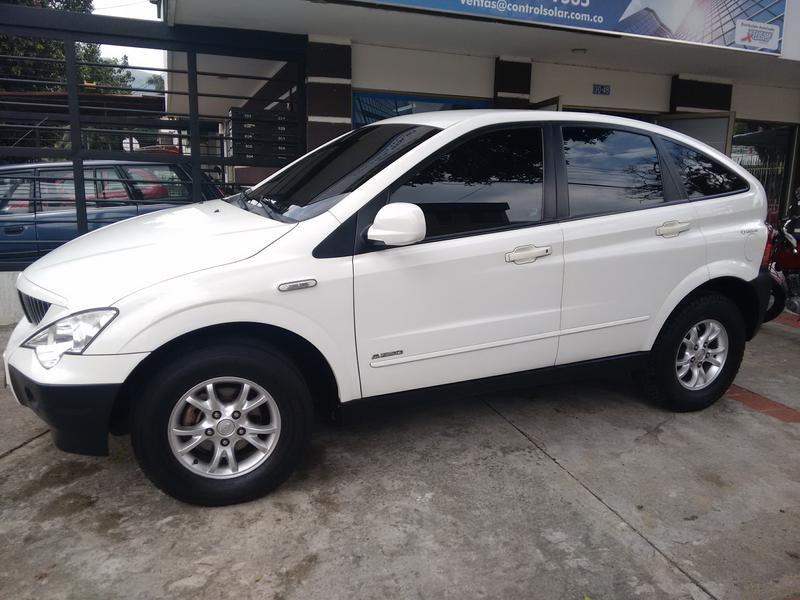 Ssangyong Actyon • 2011 • 90,000 km 9