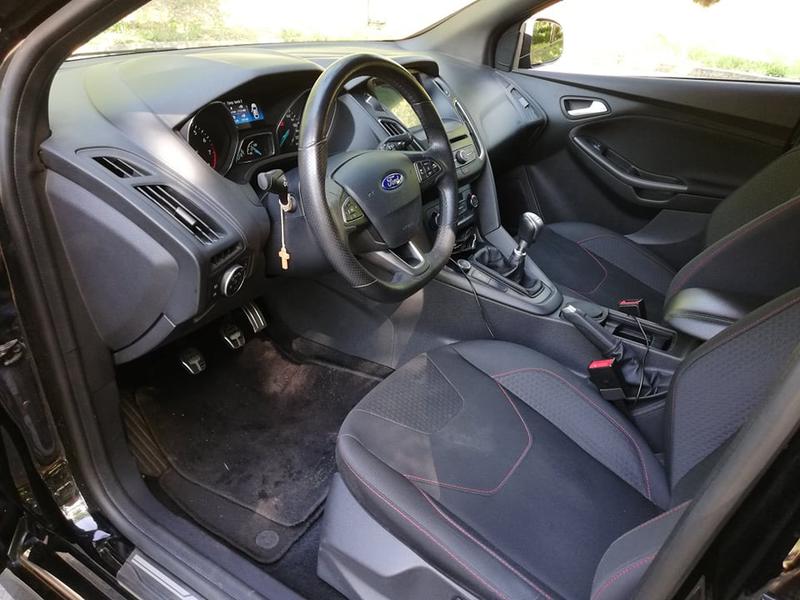 Ford Focus • 2018 • 33,000 km 3