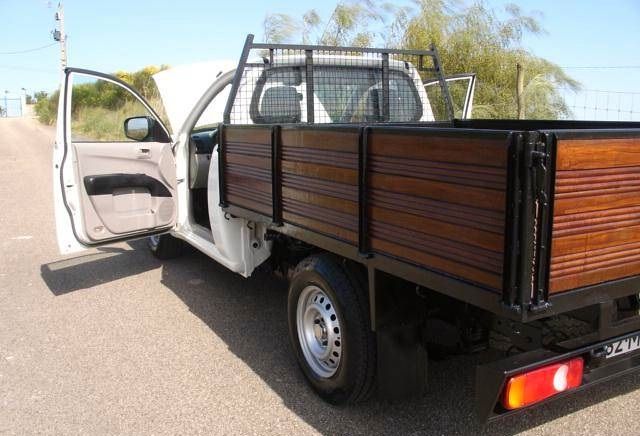 Mitsubishi L200 • 2012 • 200,000 km 7