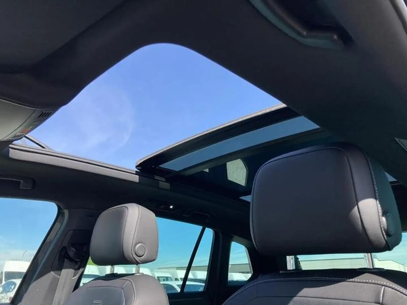 Volkswagen Tiguan • 2021 • 116,116 km 9