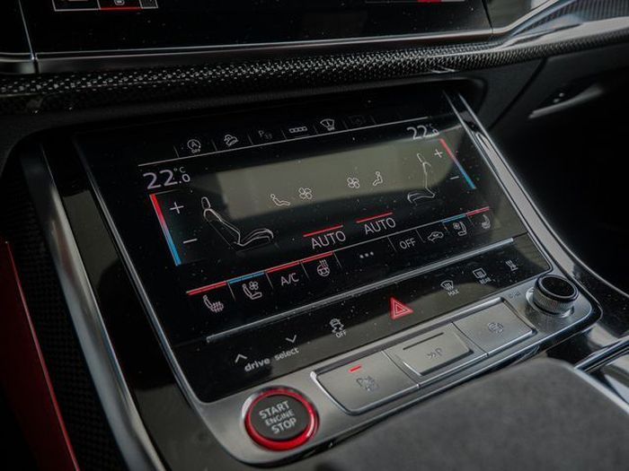 Audi SQ8 • 2021 • 88,000 km 15