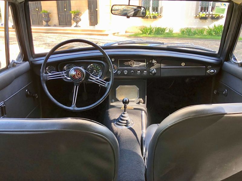 McLaren GT • 1969 • 4,500 km 12