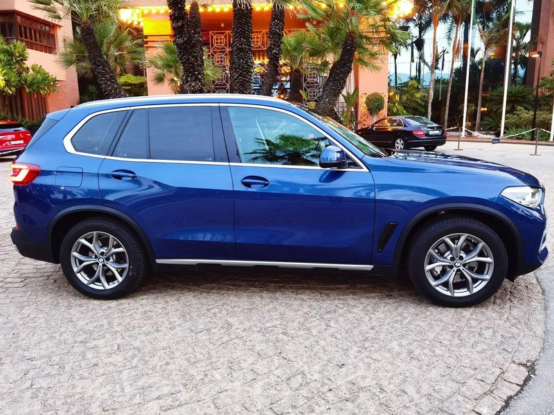 BMW X5 • 2019 • 38,000 km 12