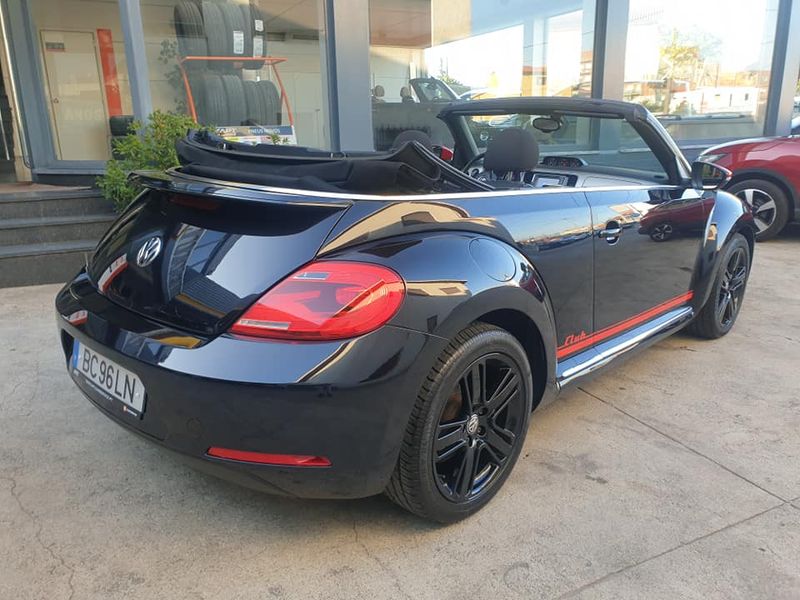 Volkswagen New Beetle Cabrio • 2015 • 139,000 km 3
