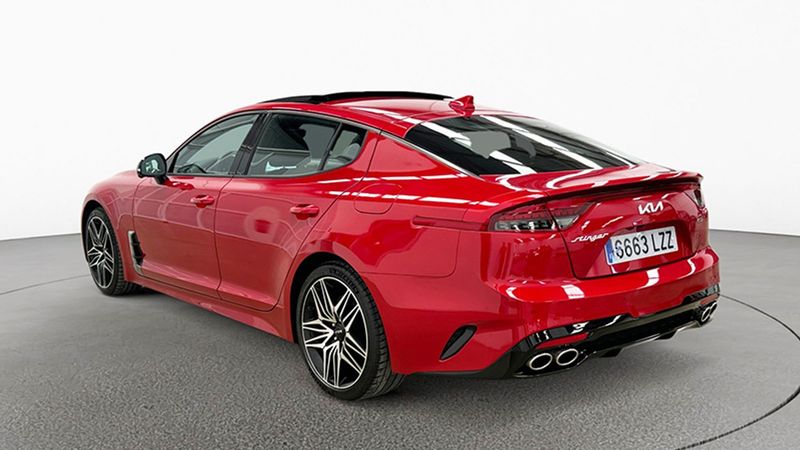 Kia Stinger • 2022 • 28,824 km 7