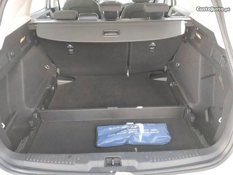 Ford Focus • 2019 • 50,000 km 4