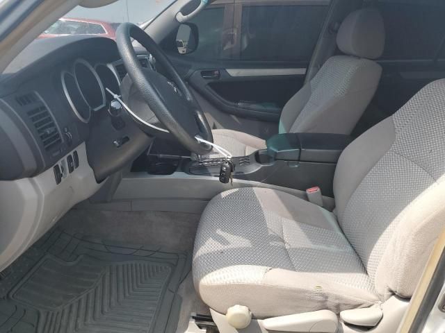 Toyota 4-Runner • 2006 • 10,000 mi 9