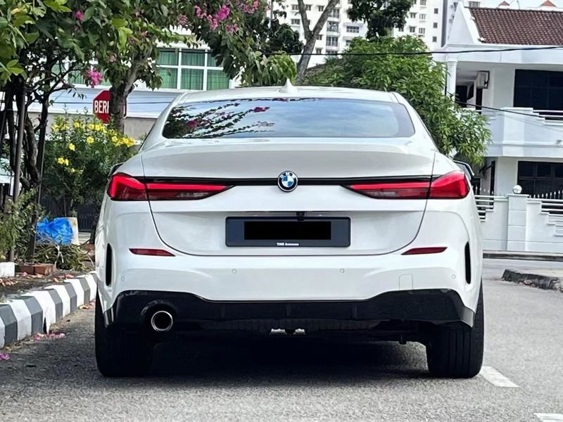 BMW i8 • 2021 • 120 km 6