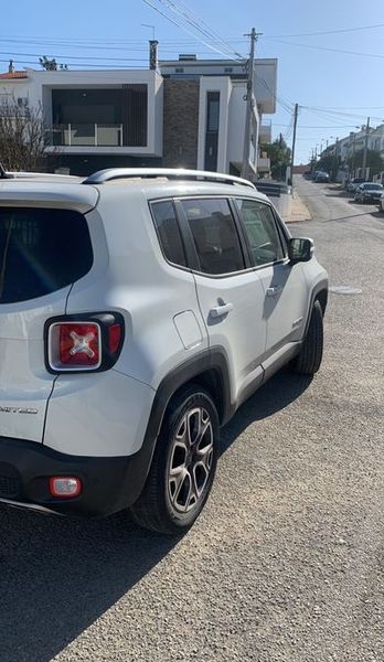 Jeep Renegade • 2015 • 110,000 km 3