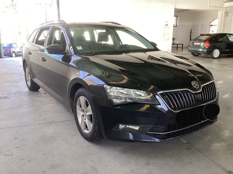 Škoda Superb • 2017 • 158,000 km 7