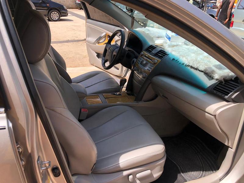 Toyota 4 Runner Limited • 2010 • 306,255 km 4