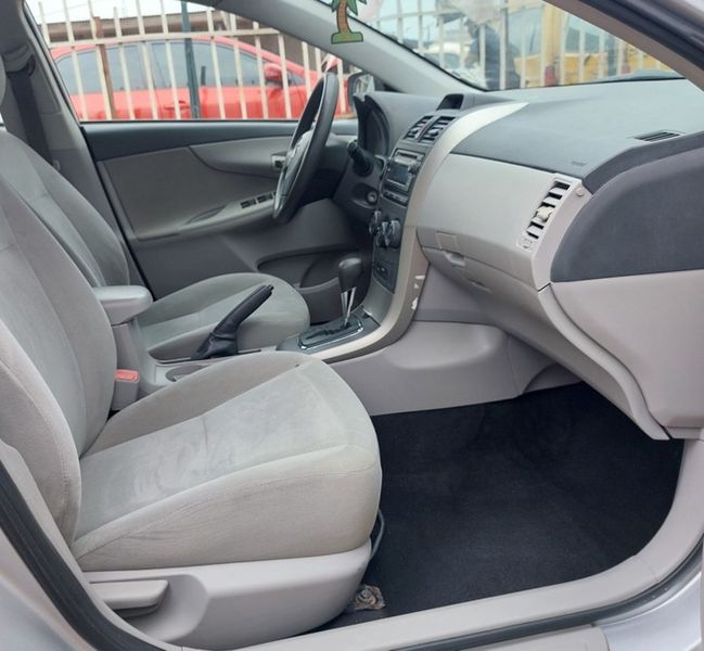 Toyota Corolla • 2009 • 64 km 3