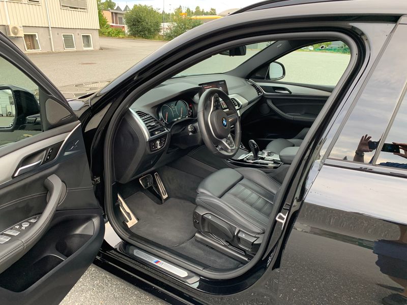 BMW X4 • 2019 • 80,800 km 6